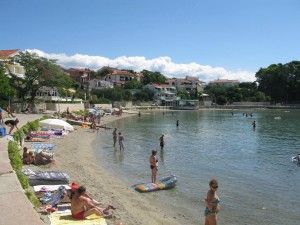 objects/1128/103433_bebe 33.jpg